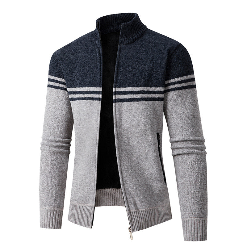 Herren Strickjacke mit modernem Zipper und sportlichem Streifenmuster