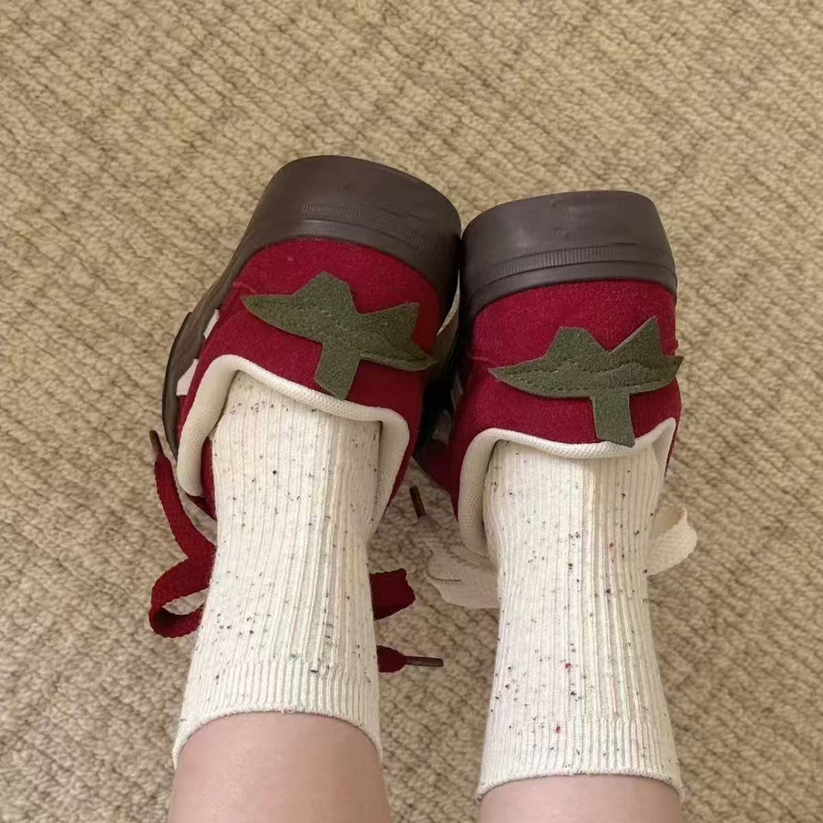 Damen Sportliche Sneakers mit klassischem Design und atmungsaktiver Oberflächenstruktur R&B