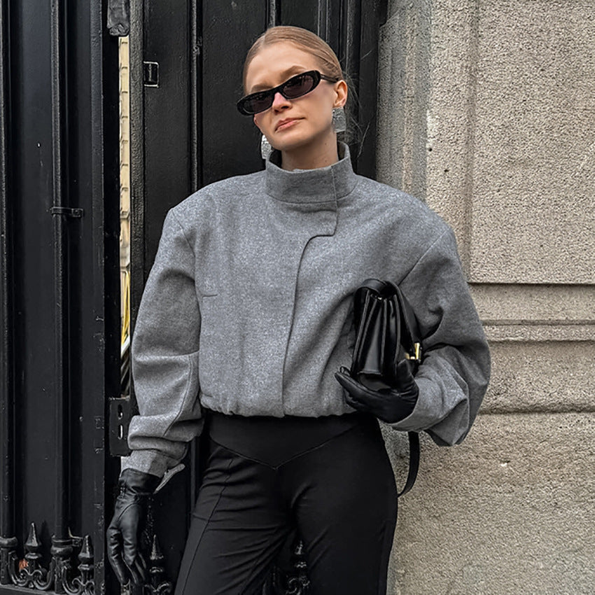 Damen Modische Oversized Jacke mit hohem Kragen und innovativem Design R&B