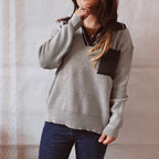 Damen lässiger V-Ausschnitt Pullover mit strukturiertem Rippdesign und kontrastierendem Kragen R&B