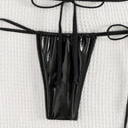 Damen Triangel-Bikini mit verstellbaren Trägern und edlem Ringdetail