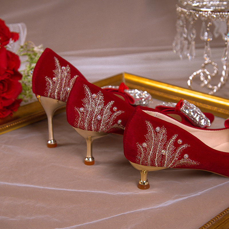 Damen Glamouröse Pumps mit funkelndem Schmuckdetail und eleganter Schleife R&B