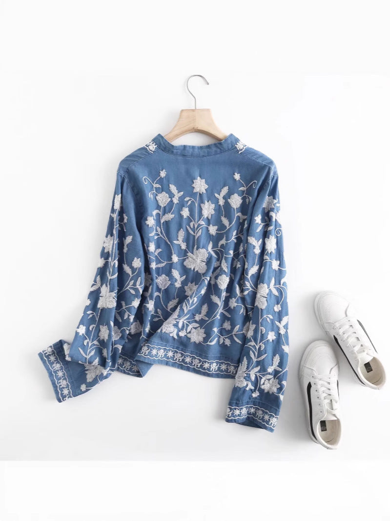 Damen gestickte Bluse mit feinen Rüschendetails R&B