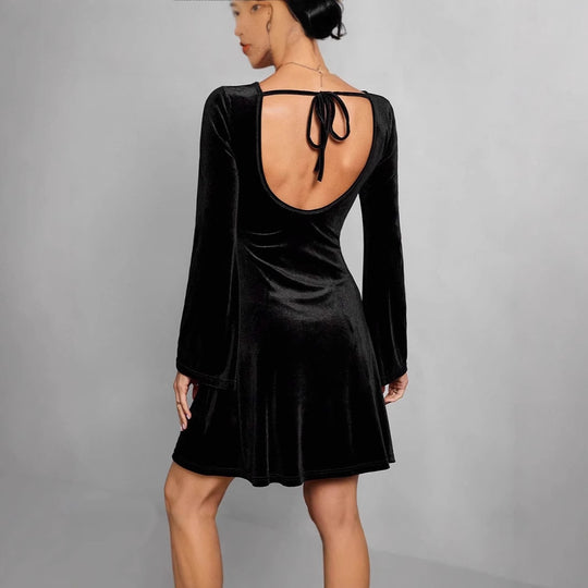 Damen Elegantes und samtiges Midikleid mit langen Ärmeln R&B