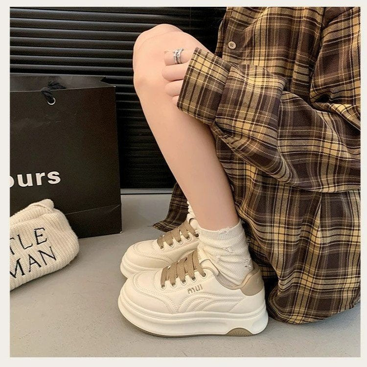 Damen Modische Plateau Sneakers mit komfortabler Dämpfung R&B