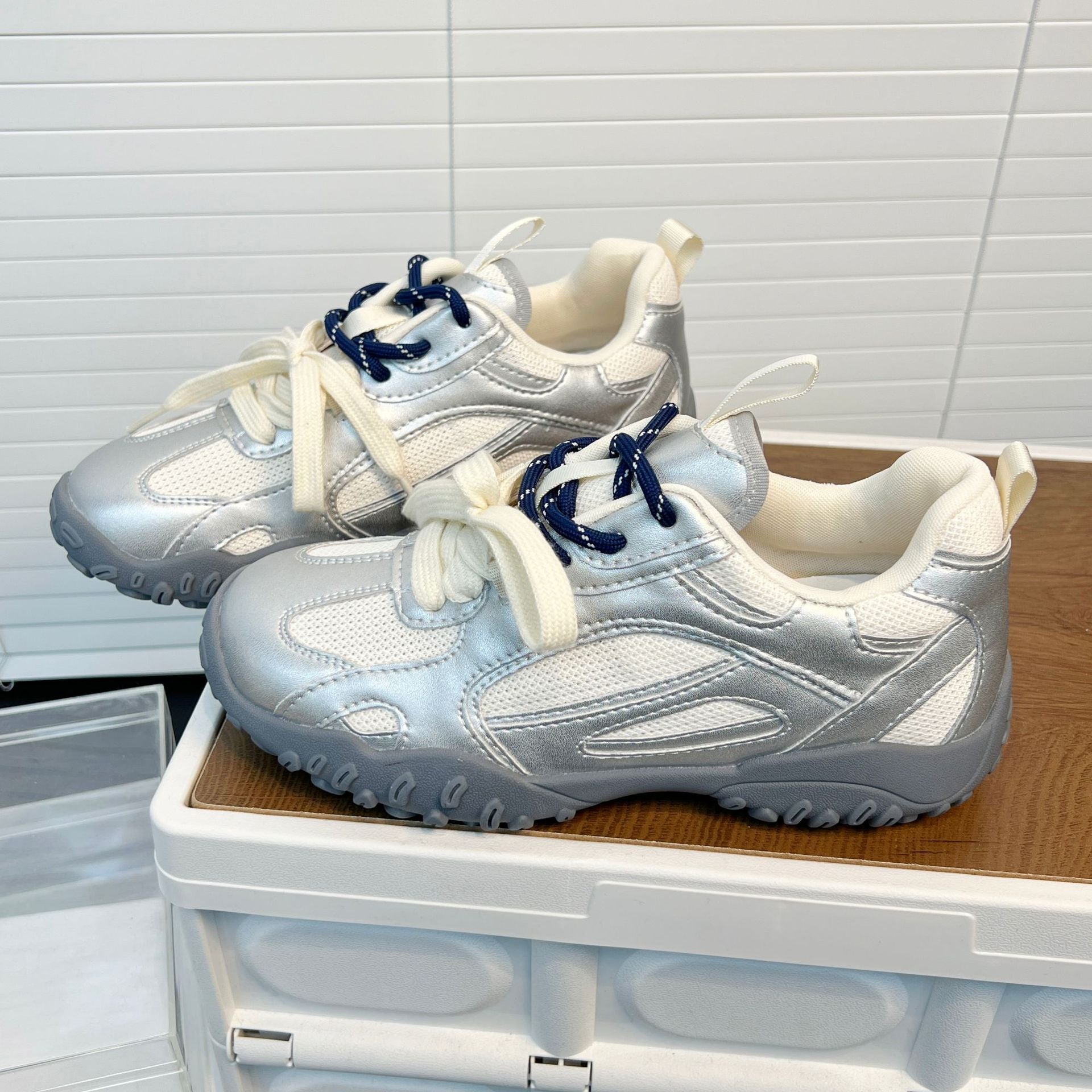 Damen Sportliche Sneakers mit atmungsaktivem Mesh und rutschfester Sohle R&B