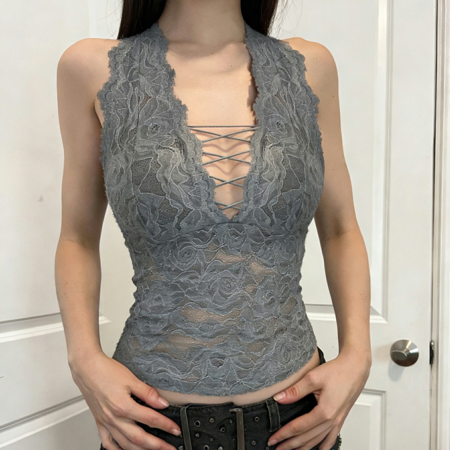 Damen Elegantes Spitzen-Haltertop mit tiefem V-Ausschnitt R&B