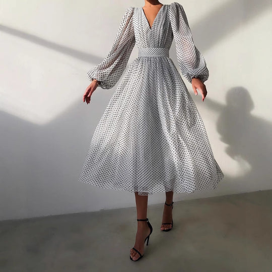 Damen Kleid mit transparentem Puffärmel und floralem Punkte-Design R&B