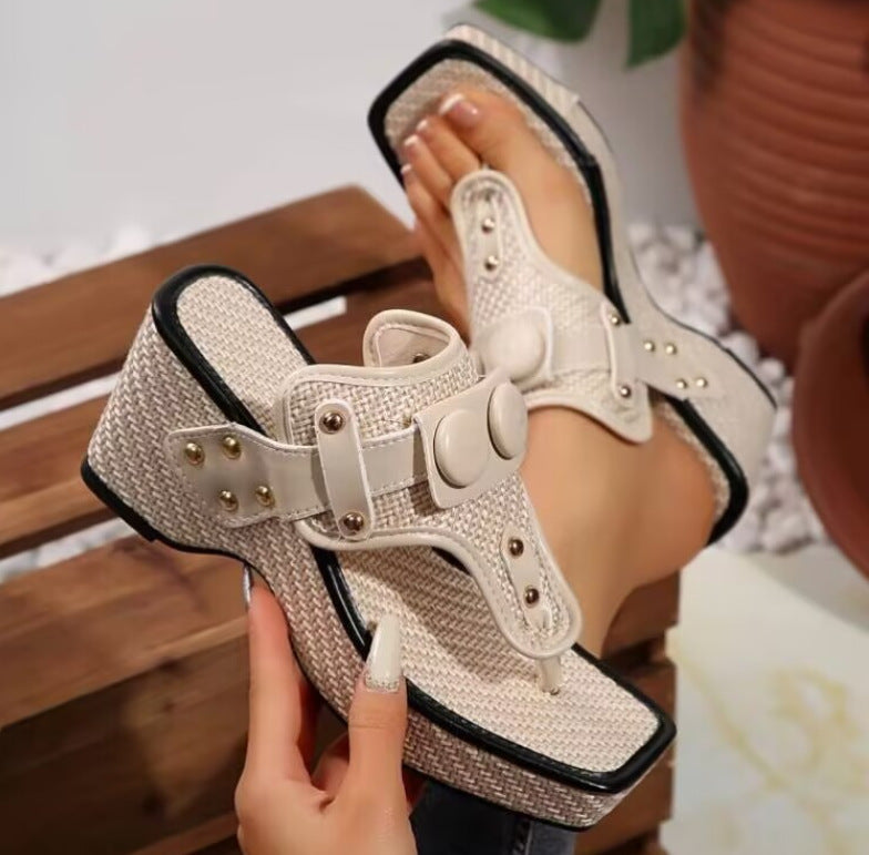 Damen Wedge-Sandaletten mit modischem Riemen-Design und komfortabler Plattform R&B