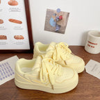 Damen Sneakers mit dämpfender Sohle und luftiger Oberflächenstruktur R&B