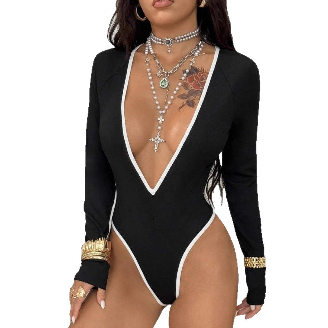 Damen Body mit tiefem V-Ausschnitt und eleganten Kontrastdetails R&B