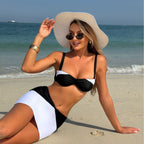 Damen Bikini-Set mit schickem Wickelrock und eleganten Akzenten R&B