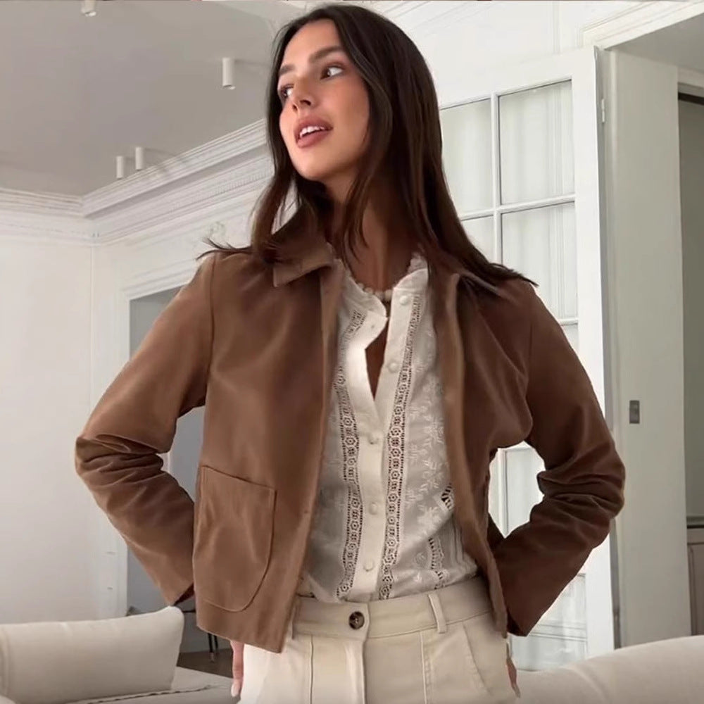 Damen modische Kurzjacke mit hochgeschlossenem Kragen und praktischen Taschen R&B