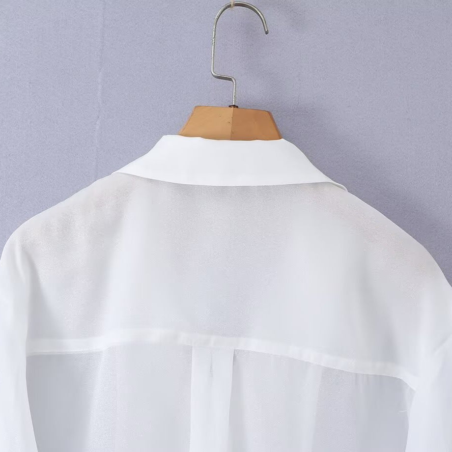 Damenbluse aus luftiger Mikrofaser mit elegantem Kragen und knöpfbarem Verschluss R&B