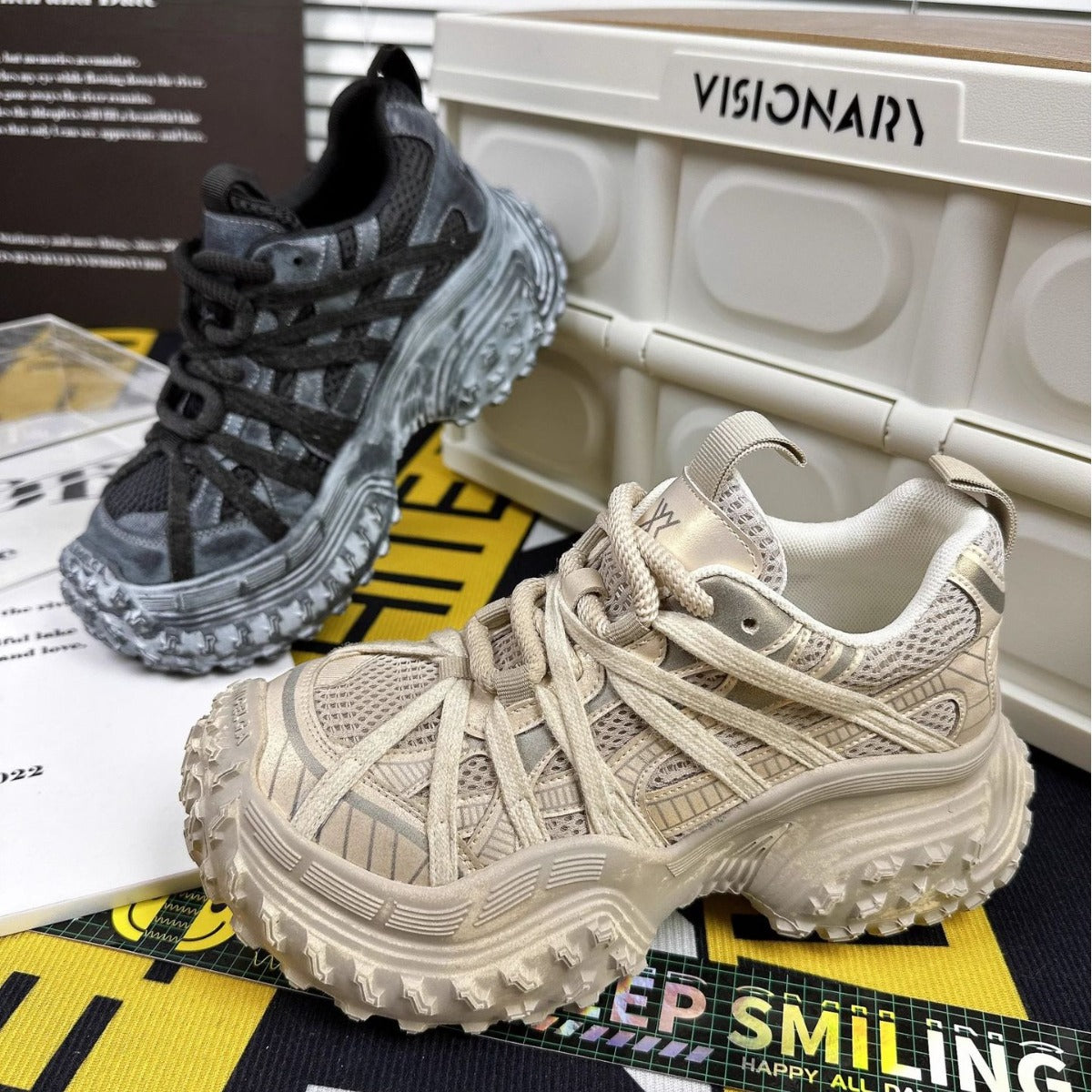 Damen Outdoor-Sneaker mit rutschfester Sohle und atmungsaktiver Konstruktion R&B