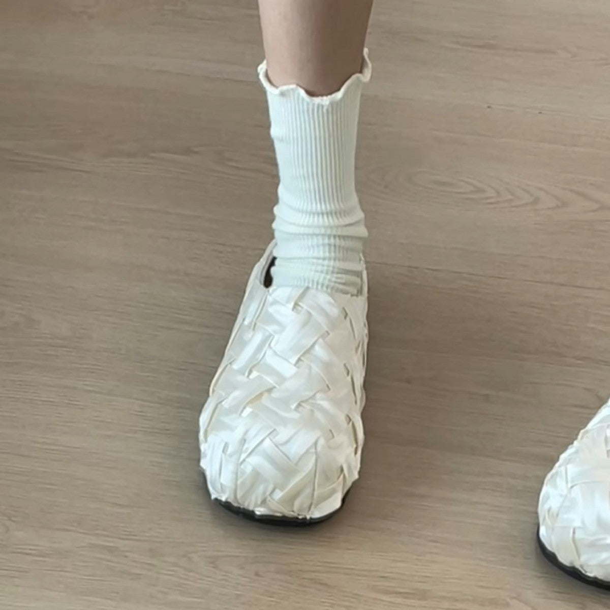 Damen Komfortable Clogs mit geflochtenem Obermaterial R&B