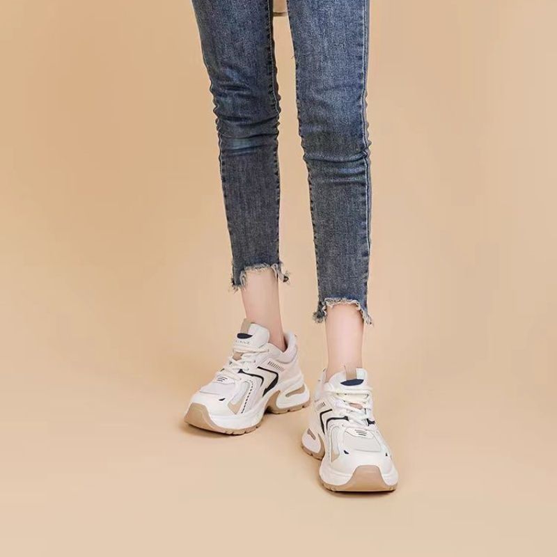 Damen modische Sneakers mit reflektierendem Obermaterial und innovativer Dämpfung R&B