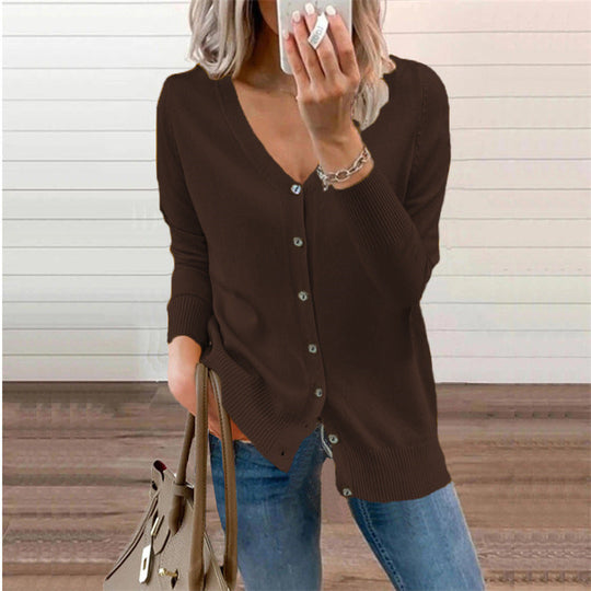 R&B | Klassische und Stilvolle Strickjacke
