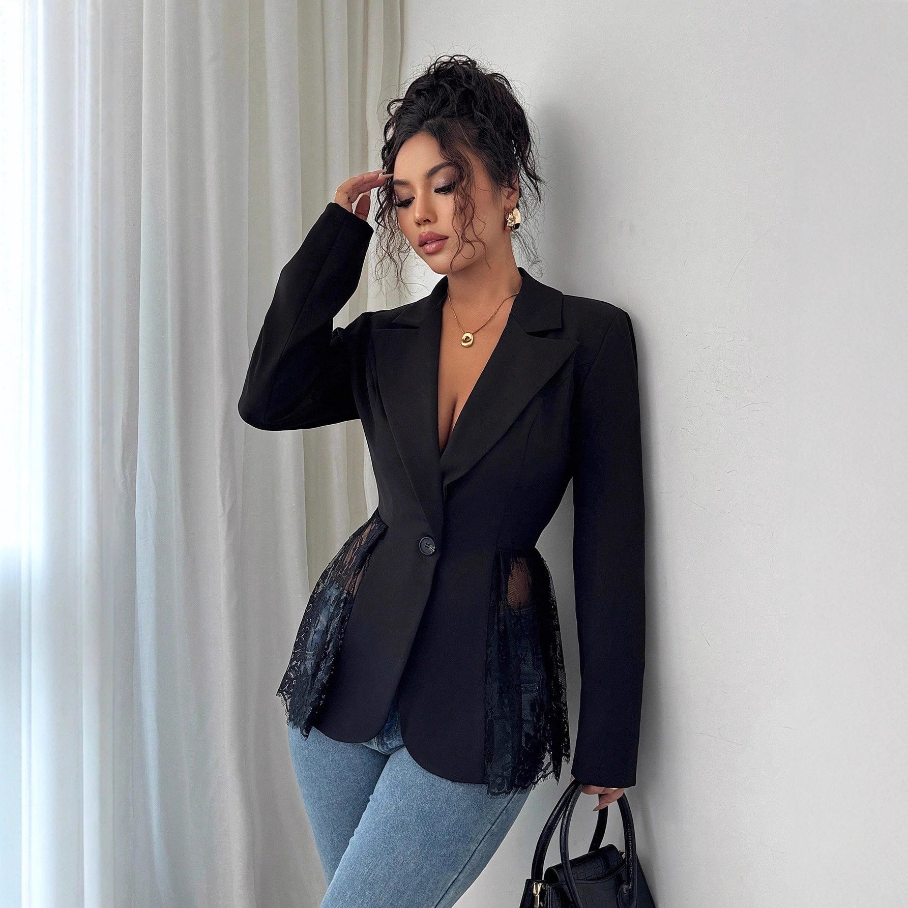 Damen nan taillierter Blazer mit Spitzenbesatz und tiefem V-Ausschnitt R&B