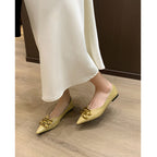 Damen Ballerinas mit elegantem Spitzenbereich und luxuriösem Schnallenakzent