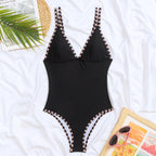 Damen Eleganter Einteiler Badeanzug mit stylischem V-Ausschnitt und Karodetails R&B