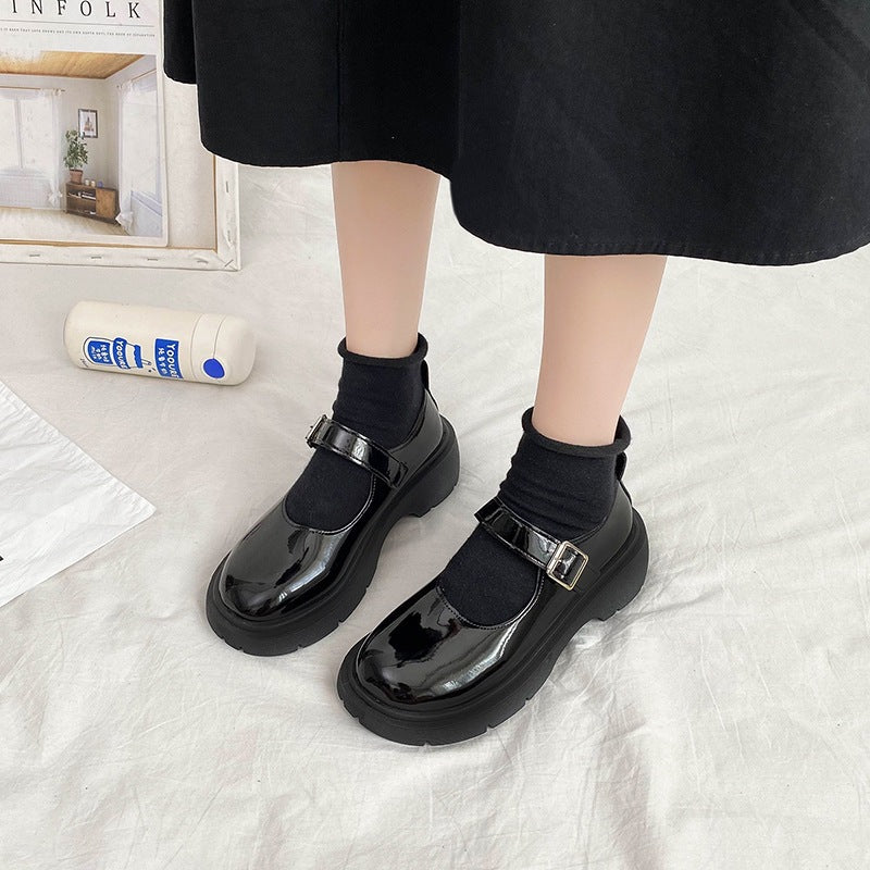 Damen Modische Lackleder-Schuhe mit verstellbarem Riemchen R&B