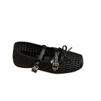Damen modische Mokassins mit geflochtenem Design und verstellbarem Riemen