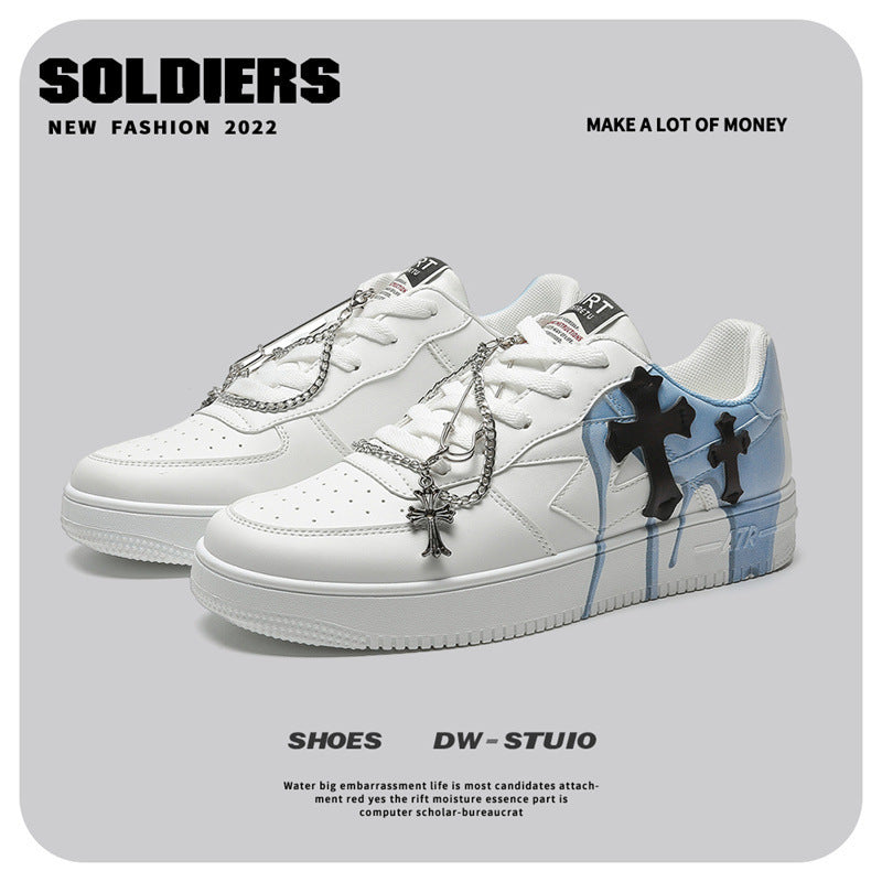 Damen Sneakers im modernen Design mit einzigartigem Ketten-Detail