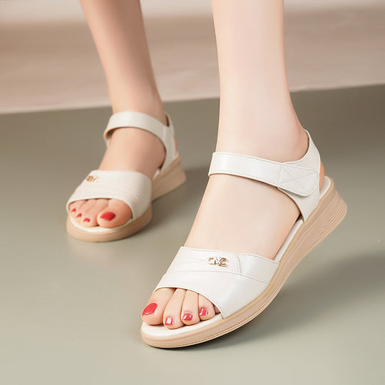 Damen Komfortable Wedge-Sandaletten mit verstellbarem Fesselriemen und ergonomischer Sohle R&B