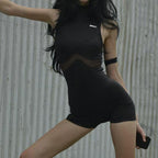 Damen Sportlicher Body mit hohem Kragen und innovativen Kompressionsdetails R&B
