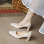 Damen Elegante und zeitgemäße Pumps mit blockierendem Absatz R&B