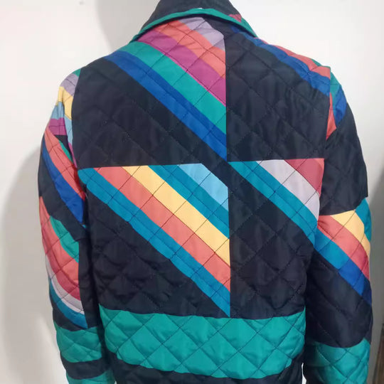 Damen Steppjacke mit buntem geometrischen Muster R&B