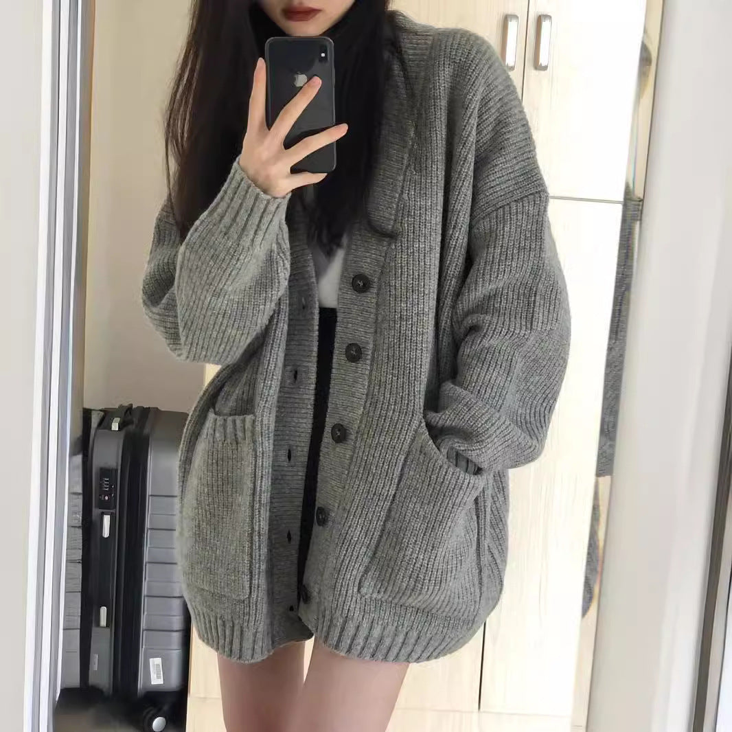 Damen Großer Strickcardigan mit praktischen Taschen und tiefem V-Ausschnitt R&B