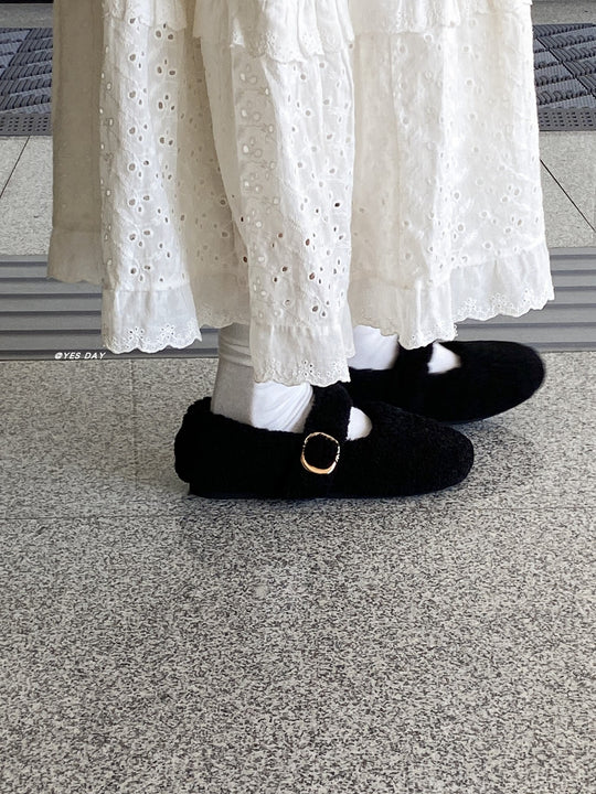 Damen Flauschige Hausschuhe mit eleganter Schnallen-Applikation R&B