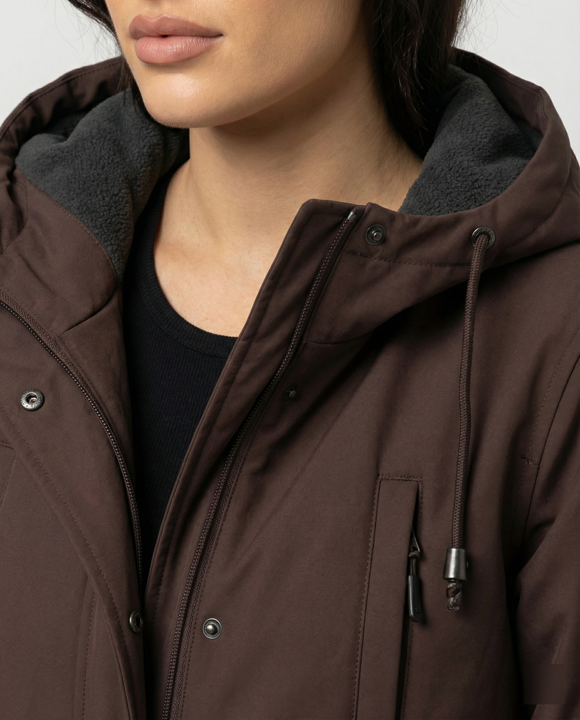 Übergangsjacke Damen sportlich als Parka mit verstellbarer Kapuze
