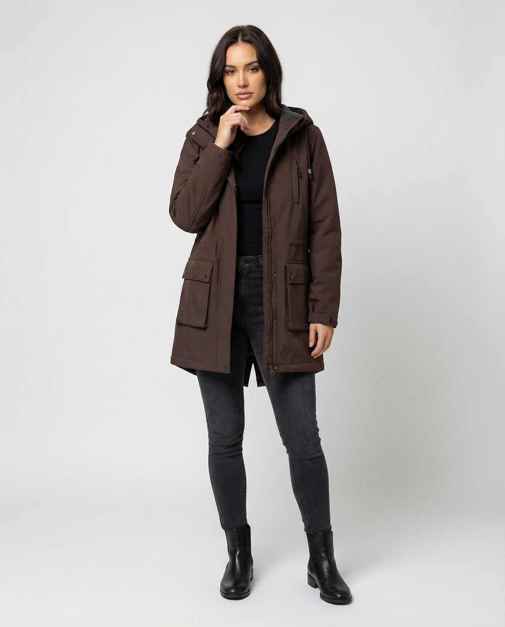 Übergangsjacke Damen sportlich als Parka mit verstellbarer Kapuze