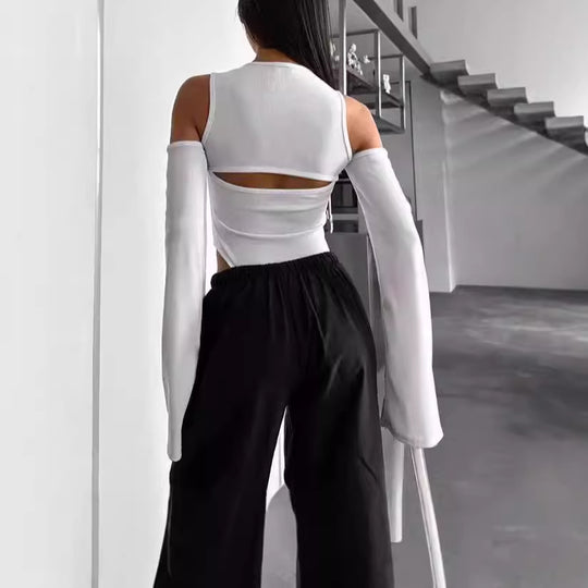 Damen Langarm-Shirt mit innovativem Cut-Out-Design und schmalen Ärmeln R&B