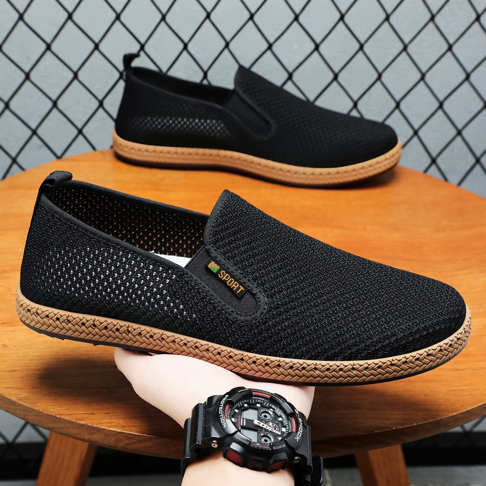 Herren nan atmungsaktiver Strick-Slip-On Loafer mit elastischem Einstieg, geflochtener Dekor-Sohle und gepolstertem Komfortfußbett R&B