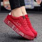 Damen nan Canvas-Sneaker mit dekorativer Print-Plateausohle und Herzlinien-Stickerei R&B