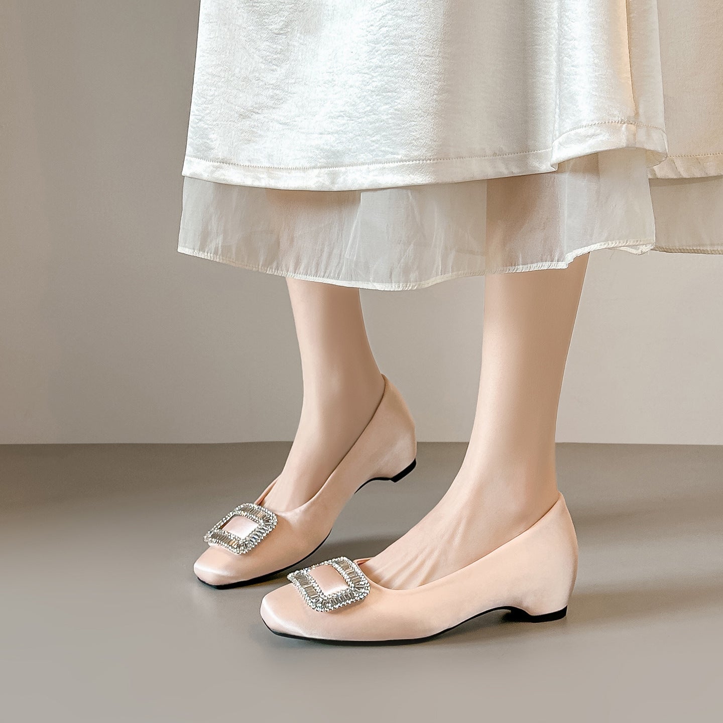 Damen Ballerina-Schuhe mit funkelnder Schnallenverzierung und weichem Obermaterial