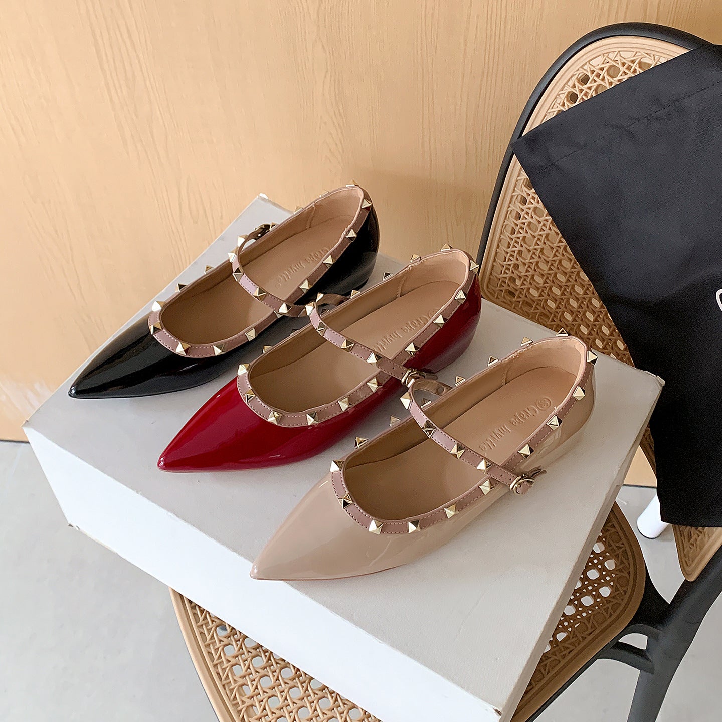 Damen Ballerinas mit verstellbarem Riemchen und luxuriösem Glanz