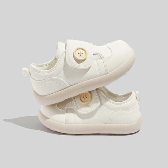 Damen Sneakers mit innovativem Knopfvorschluss und atmungsaktiven Eigenschaften R&B