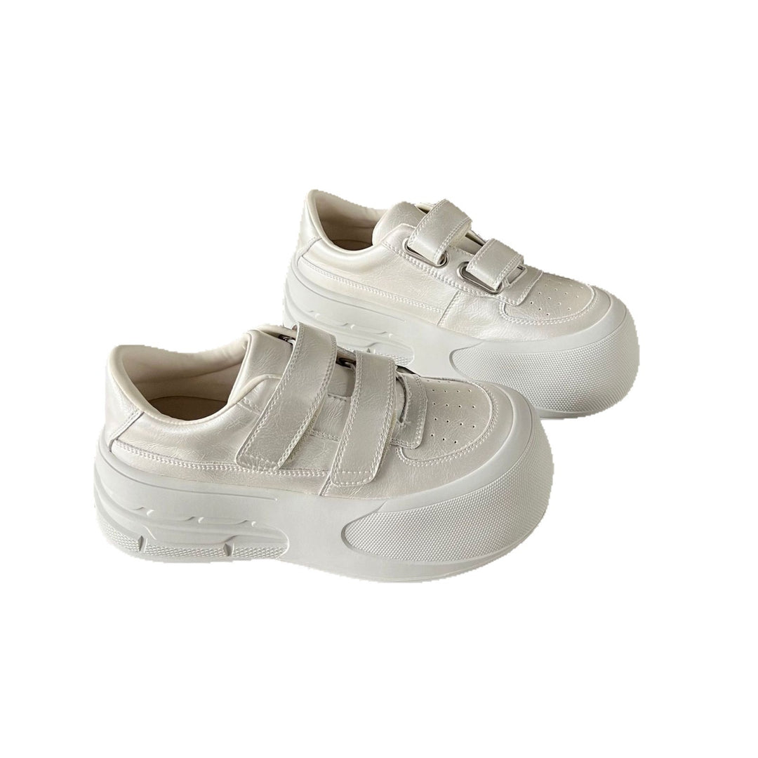 Damen Sportliche Sneakers mit verstellbarem Klettverschluss und luftiger Silhouette R&B