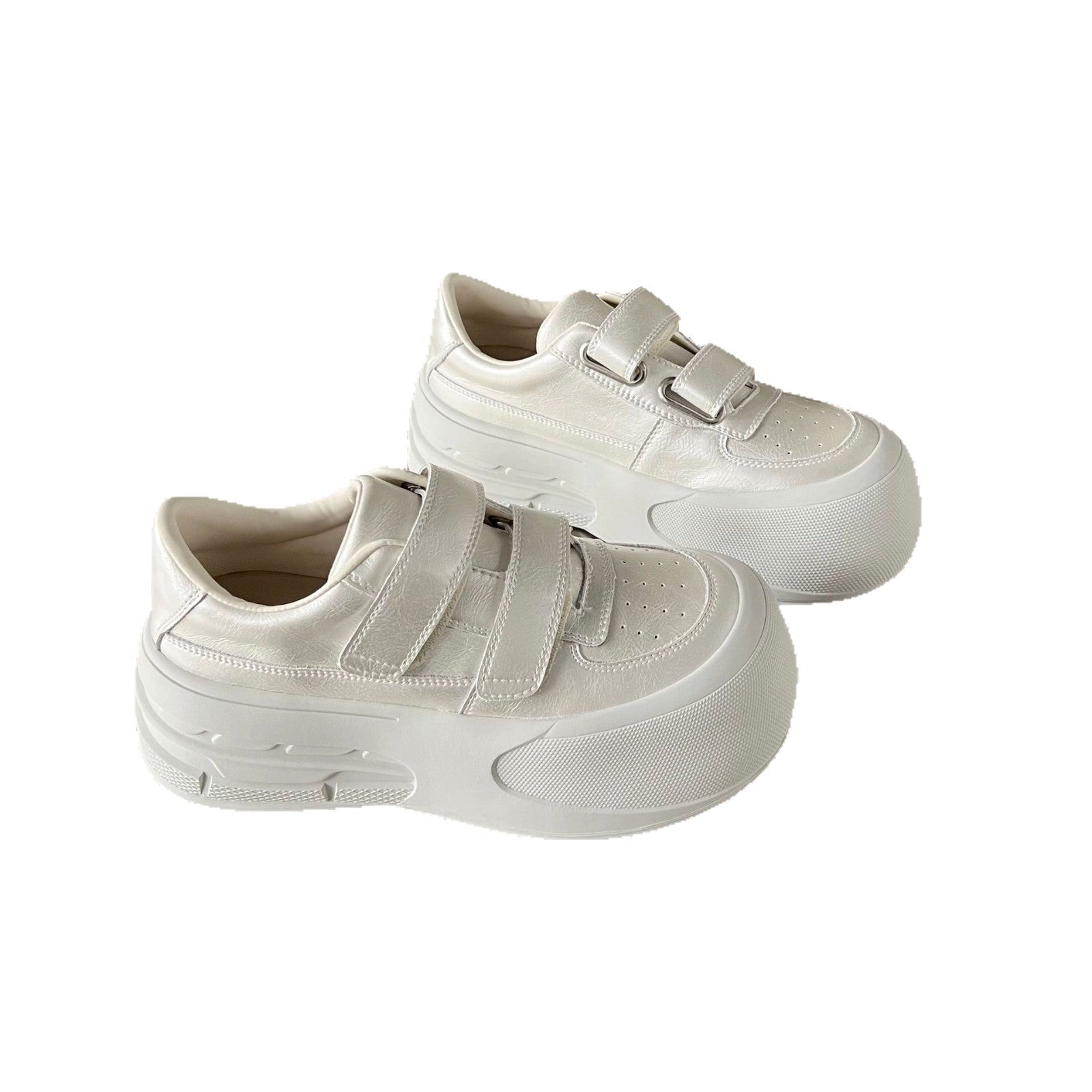 Damen Sportliche Sneakers mit verstellbarem Klettverschluss und luftiger Silhouette R&B