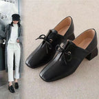 Damen elegante Schnürschuhe mit eckiger Zehenpartie und modischem Absatz R&B