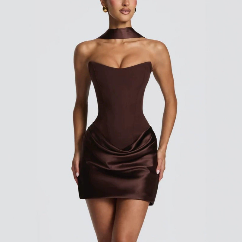 Damen Elegantes Minikleid mit schulterfreiem Schnitt und schimmerndem Material R&B