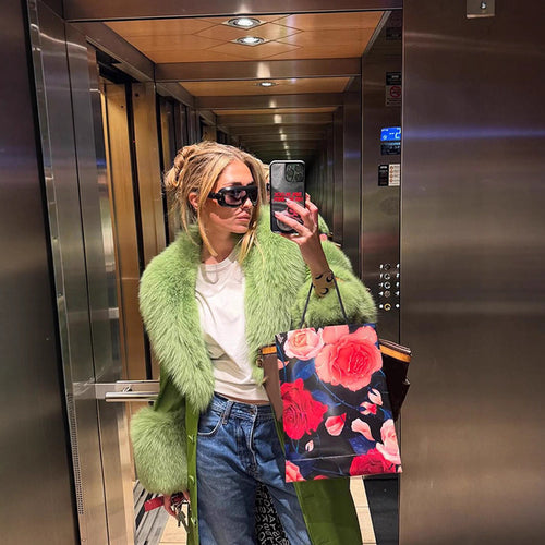Damen Oversized Kunstpelzjacke mit voluminösen Ärmeln R&B