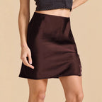 Damen Satin-Rock mit seitlichem Schlitz und Spitzenakzenten R&B