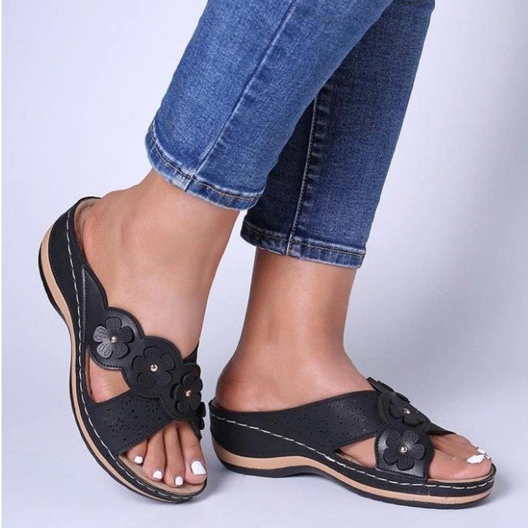 Damen Elegante und komfortable Sandaletten mit floralem Verzierungsdesign R&B