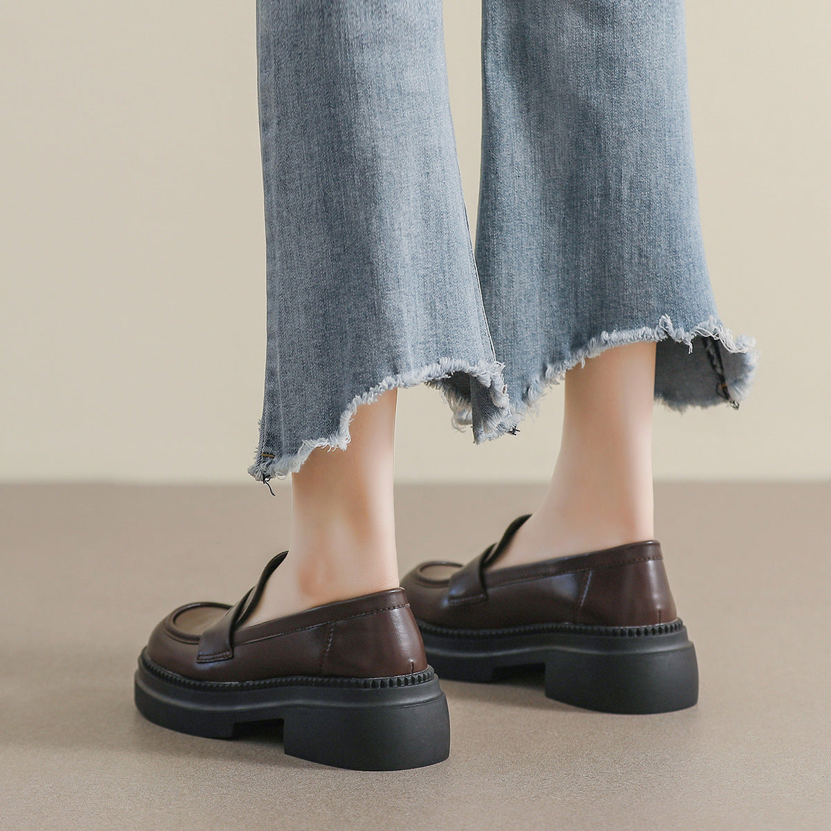 Damen Mokassins mit modischem Plateau und eleganter Schnalle